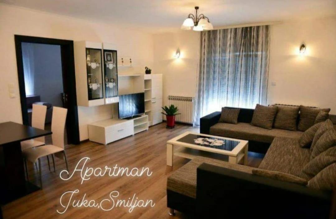 Guesthouse Juka Gospić Eksteriør bilde